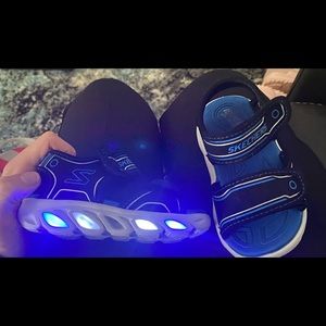 Sketchers light up sandals